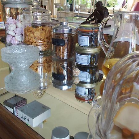 Manoir De Bois En Ardres Bed & Breakfast エクステリア 写真