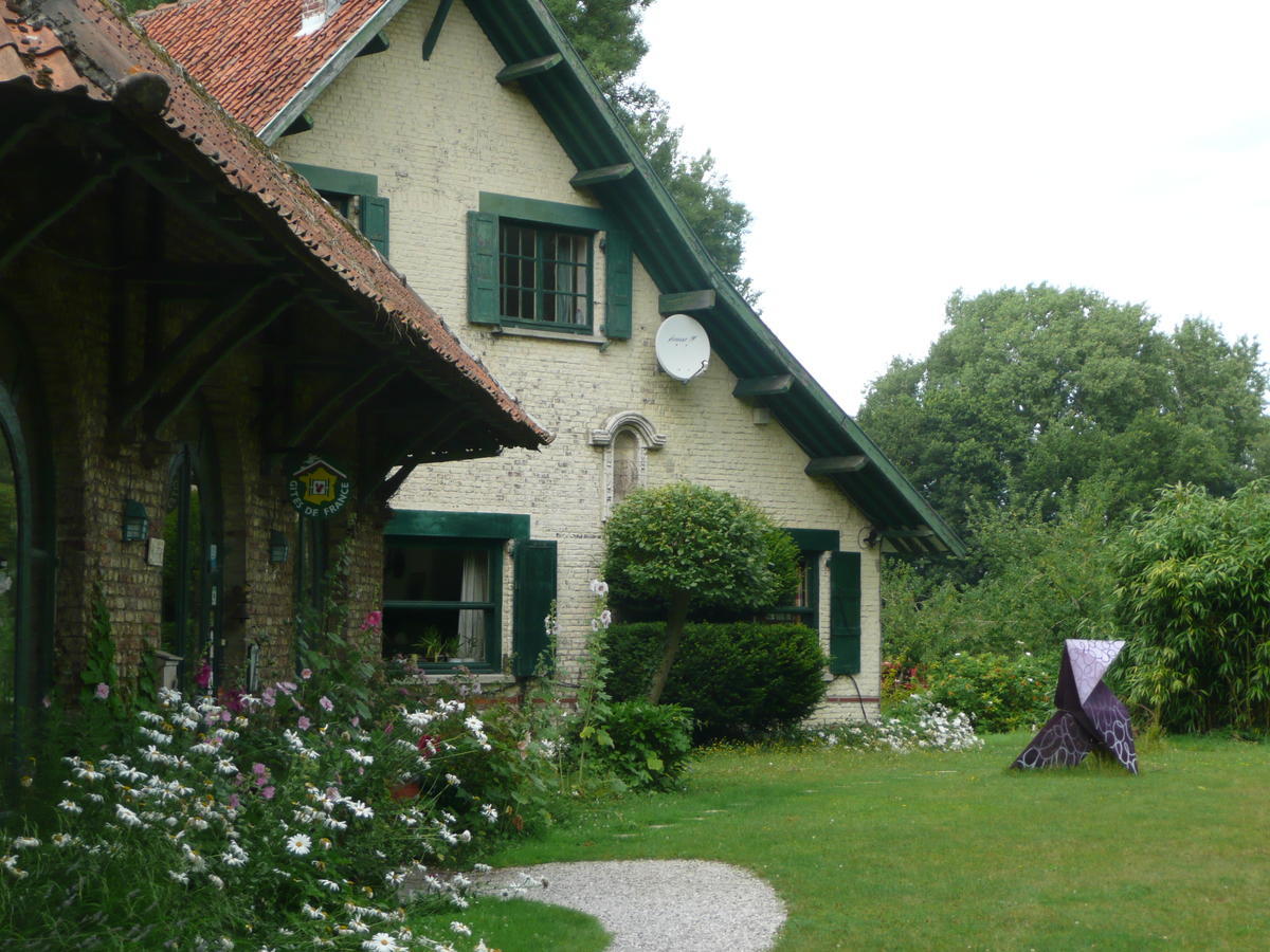 Manoir De Bois En Ardres Bed & Breakfast エクステリア 写真